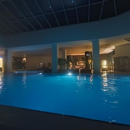 33Rd Floor Twin Apartments In Cevahir Sky City Complex With Pool, Spa, Fitness And Parking Included In Price Skopje Exterior foto
